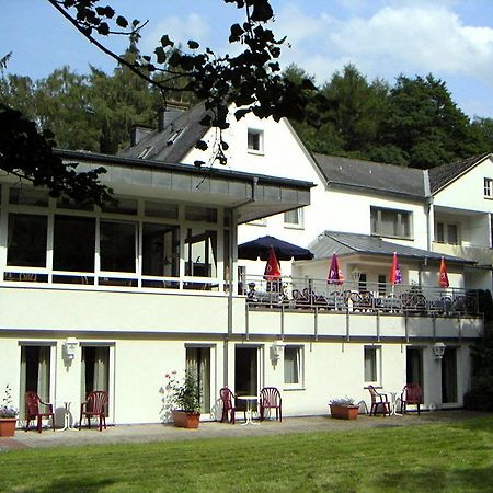 Hotel Haus Hellhohl Garni 브릴온 외부 사진